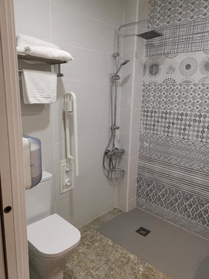 Bed and Breakfast Cal Duran Esparreguera Exterior foto