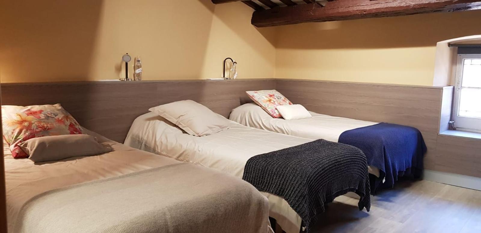 Bed and Breakfast Cal Duran Esparreguera Zimmer foto