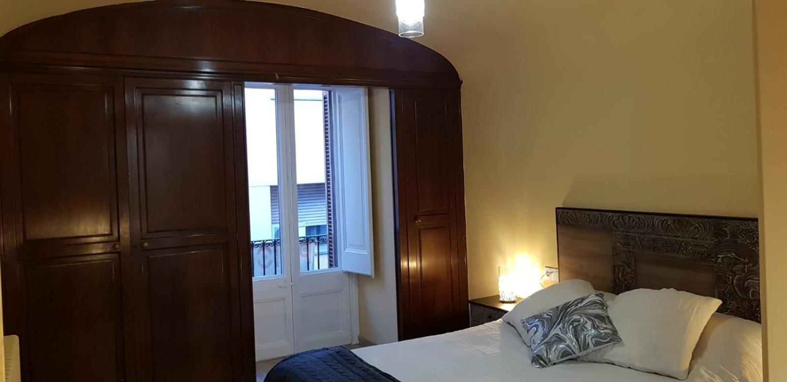 Bed and Breakfast Cal Duran Esparreguera Zimmer foto